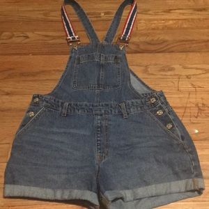 Red white and blue forever 21 overall shorts